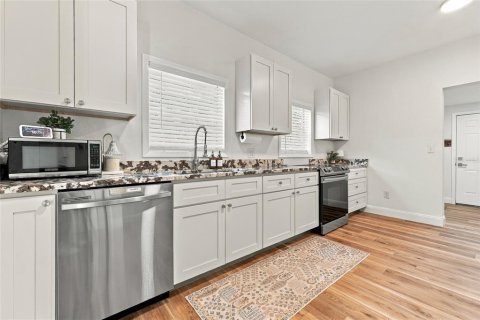 Villa ou maison à vendre à Williston, Floride: 2 chambres, 125.6 m2 № 2419759 - photo 5
