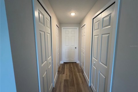 Condo in Orlando, Florida, 2 bedrooms  № 2229689 - photo 10