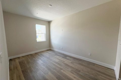 Condo in Orlando, Florida, 2 bedrooms  № 2229689 - photo 17