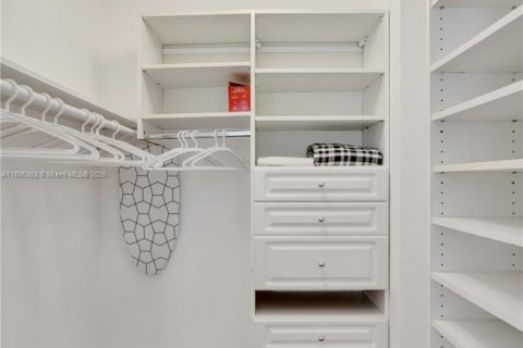 Снять в аренду кондоминиум в Авентура, Флорида 2 спальни, 120.77м2, № 1950465 - фото 28