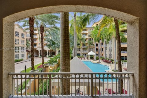 Снять в аренду кондоминиум в Авентура, Флорида 2 спальни, 120.77м2, № 1950465 - фото 2