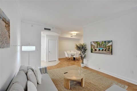 Снять в аренду кондоминиум в Авентура, Флорида 2 спальни, 120.77м2, № 1950465 - фото 6