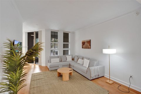 Снять в аренду кондоминиум в Авентура, Флорида 2 спальни, 120.77м2, № 1950465 - фото 4