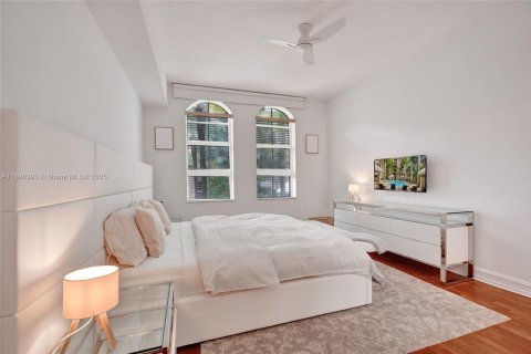 Снять в аренду кондоминиум в Авентура, Флорида 2 спальни, 120.77м2, № 1950465 - фото 24