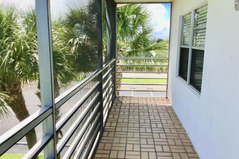 Condo in Boca Raton, Florida, 2 bedrooms № 2261446 - photo 22