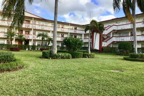 Condo in Boca Raton, Florida, 2 bedrooms № 2261446 - photo 25
