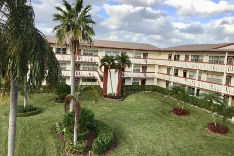 Condo in Boca Raton, Florida, 2 bedrooms № 2261446 - photo 27