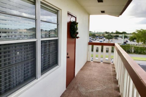 Condo in Boca Raton, Florida, 2 bedrooms № 2261446 - photo 24