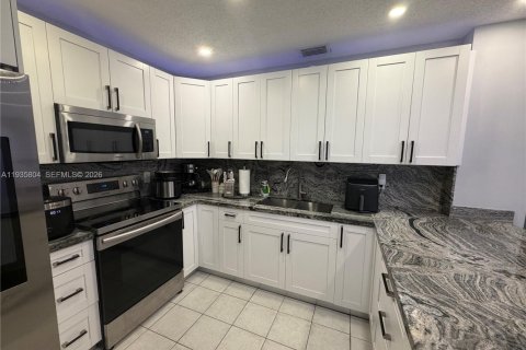 Casa en venta en Homestead, Florida, 3 dormitorios, 120.22 m2 № 2011641 - foto 11