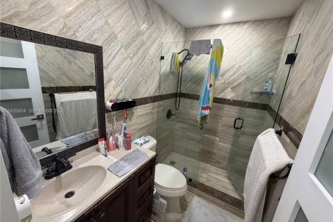 Casa en venta en Homestead, Florida, 3 dormitorios, 120.22 m2 № 2011641 - foto 15