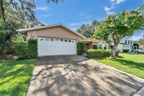 Casa en venta en Temple Terrace, Florida, 4 dormitorios, 187.76 m2 № 1803146 - foto 6
