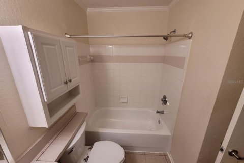 Copropriété à louer à Zephyrhills, Floride: 3 chambres, 118.73 m2 № 2389028 - photo 26