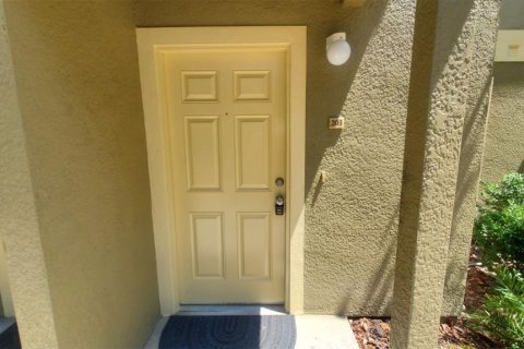 Copropriété à louer à Zephyrhills, Floride: 3 chambres, 118.73 m2 № 2389028 - photo 2
