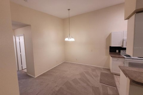 Copropriété à louer à Zephyrhills, Floride: 3 chambres, 118.73 m2 № 2389028 - photo 10