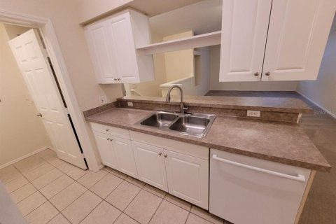Copropriété à louer à Zephyrhills, Floride: 3 chambres, 118.73 m2 № 2389028 - photo 13