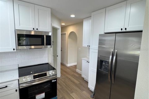 Villa ou maison à vendre à Spring Hill, Floride: 2 chambres, 89.93 m2 № 1905238 - photo 13