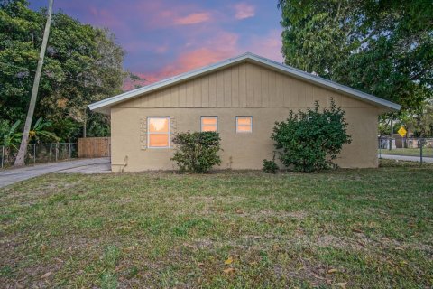 Villa ou maison à St. Lucie, Floride 3 chambres, 176.89 m2 № 2251617