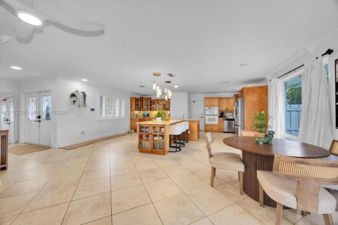 Купить виллу или дом в Пальметто-Бей, Флорида 4 спальни, 179.86м2, № 2432938 - фото 6