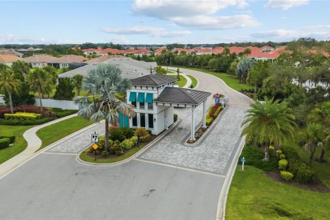 House in Sarasota, Florida 3 bedrooms, 181.16 sq.m. № 2266363 - photo 24