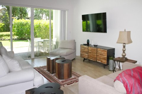 Townhouse in Boca Raton, Florida 3 bedrooms, 195.65 sq.m. № 2087834 - photo 7