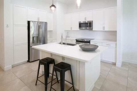 Townhouse in Boca Raton, Florida 3 bedrooms, 195.65 sq.m. № 2087834 - photo 12