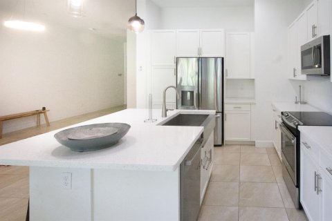 Townhouse in Boca Raton, Florida 3 bedrooms, 195.65 sq.m. № 2087834 - photo 13