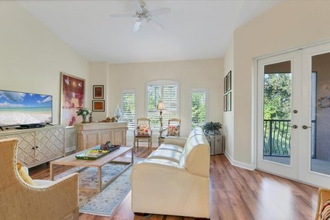 Condo in Bradenton, Florida, 4 bedrooms № 2213496 - photo 9