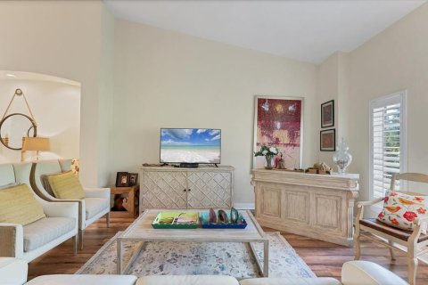 Condo in Bradenton, Florida, 4 bedrooms № 2213496 - photo 11