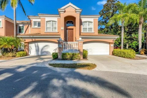 Condo in Bradenton, Florida, 4 bedrooms № 2213496 - photo 6