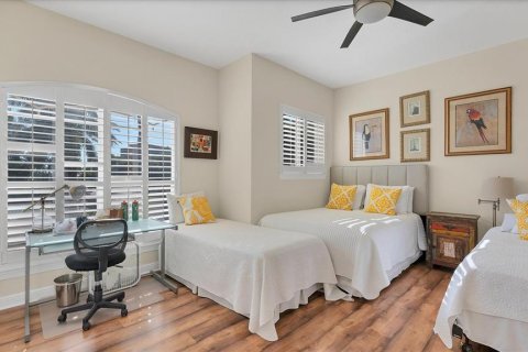 Condo in Bradenton, Florida, 4 bedrooms № 2213496 - photo 29