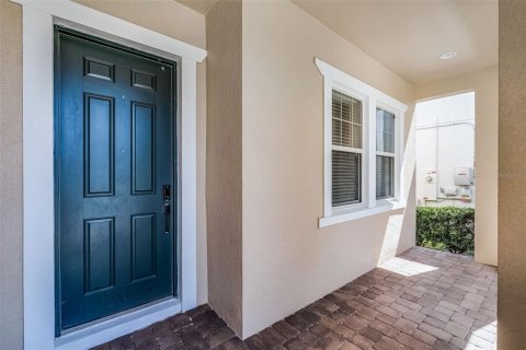 House in Winter Garden, Florida 3 bedrooms, 157.19 sq.m. № 1876417 - photo 2