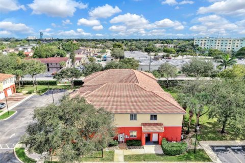 Adosado en venta en Davie, Florida, 2 dormitorios, 102.47 m2 № 1999097 - foto 10