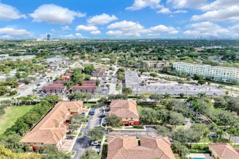 Adosado en venta en Davie, Florida, 2 dormitorios, 102.47 m2 № 1999097 - foto 14