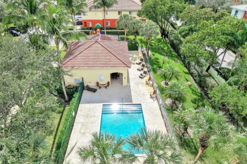 Adosado en venta en Davie, Florida, 2 dormitorios, 102.47 m2 № 1999097 - foto 16