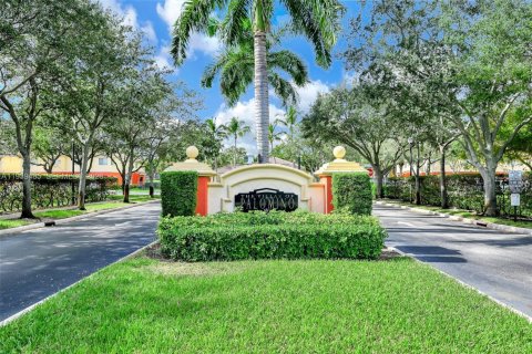 Adosado en venta en Davie, Florida, 2 dormitorios, 102.47 m2 № 1999097 - foto 19