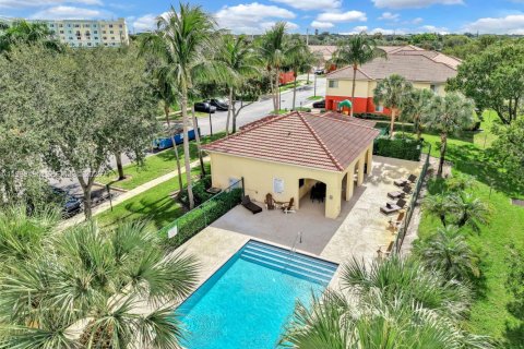 Adosado en venta en Davie, Florida, 2 dormitorios, 102.47 m2 № 1999097 - foto 17