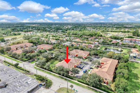 Adosado en venta en Davie, Florida, 2 dormitorios, 102.47 m2 № 1999097 - foto 12