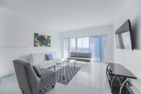 Condo in Hallandale Beach, Florida, 1 bedroom  № 2076405 - photo 4