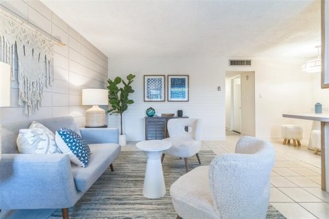 Condo in Orlando, Florida, 1 bedroom  № 1848676 - photo 3
