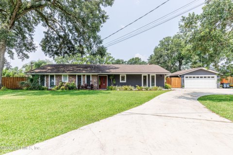 House in Fleming Island, Florida 4 bedrooms, 204.57 sq.m. № 768878 - photo 1