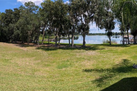 Villa ou maison à vendre à Polk City, Floride: 4 chambres, 365.66 m2 № 2124830 - photo 30