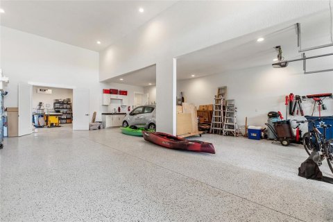 Villa ou maison à vendre à Polk City, Floride: 4 chambres, 365.66 m2 № 2124830 - photo 20