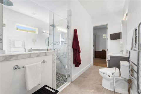 Villa ou maison à vendre à Polk City, Floride: 4 chambres, 365.66 m2 № 2124830 - photo 11
