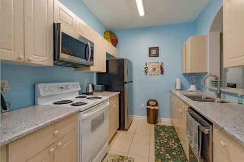 Condominio en venta en Kissimmee, Florida, 2 dormitorios, 94.95 m2 № 2115404 - foto 2