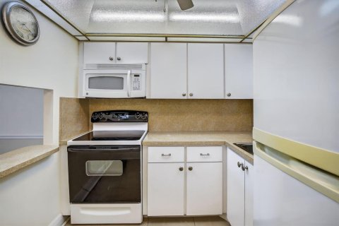 Купить кондоминиум в Санрайз, Флорида 4 комнаты, 59.46м2, № 2194571 - фото 4