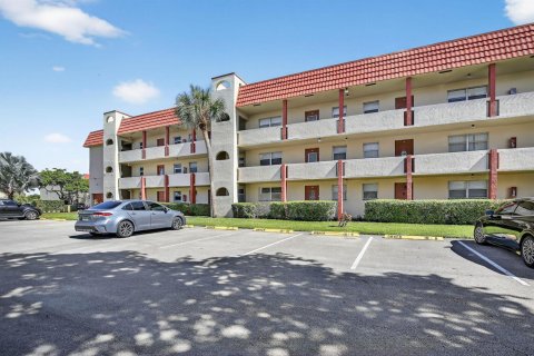 Condominio en Sunrise, Florida, 1 dormitorio № 2194571