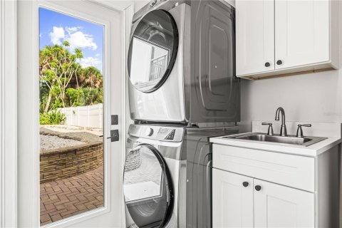 Villa ou maison à vendre à Placida, Floride: 3 chambres, 233.84 m2 № 2216448 - photo 16