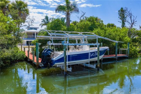 Villa ou maison à vendre à Placida, Floride: 3 chambres, 233.84 m2 № 2216448 - photo 3