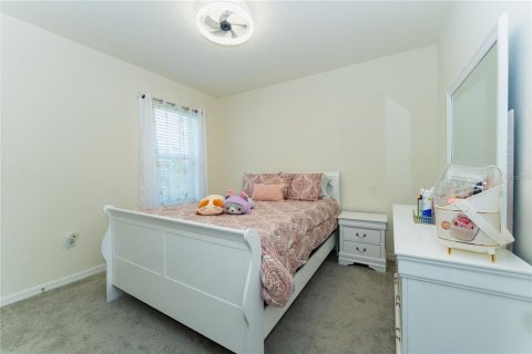 Townhouse in Plant City, Florida 5 bedrooms, 234.3 sq.m. № 1908114 - photo 16