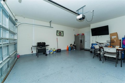 Townhouse in Plant City, Florida 5 bedrooms, 234.3 sq.m. № 1908114 - photo 8